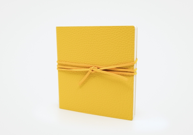 Lederbuch senfgelb