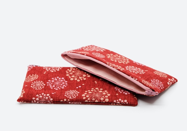 Pouch L &ndash; Feuerwerk rot