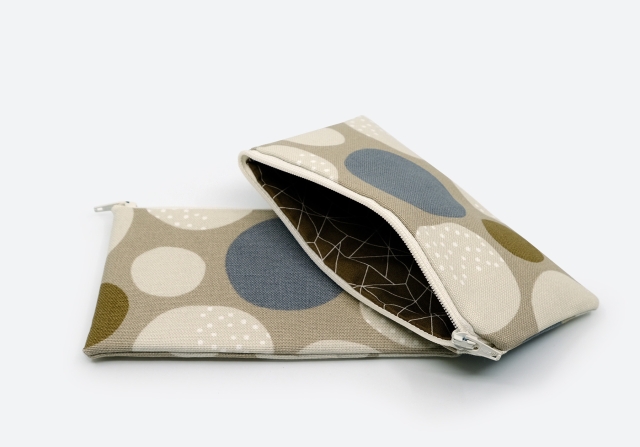 Pouch L &ndash; Tupfen