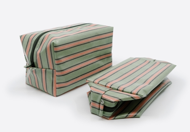 Necessaire Streifen gr&uuml;n rosa